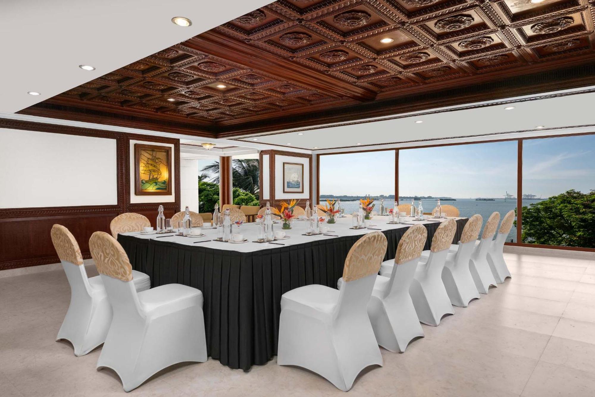 Vivanta Ernakulam, Marine Drive Kochi Kültér fotó