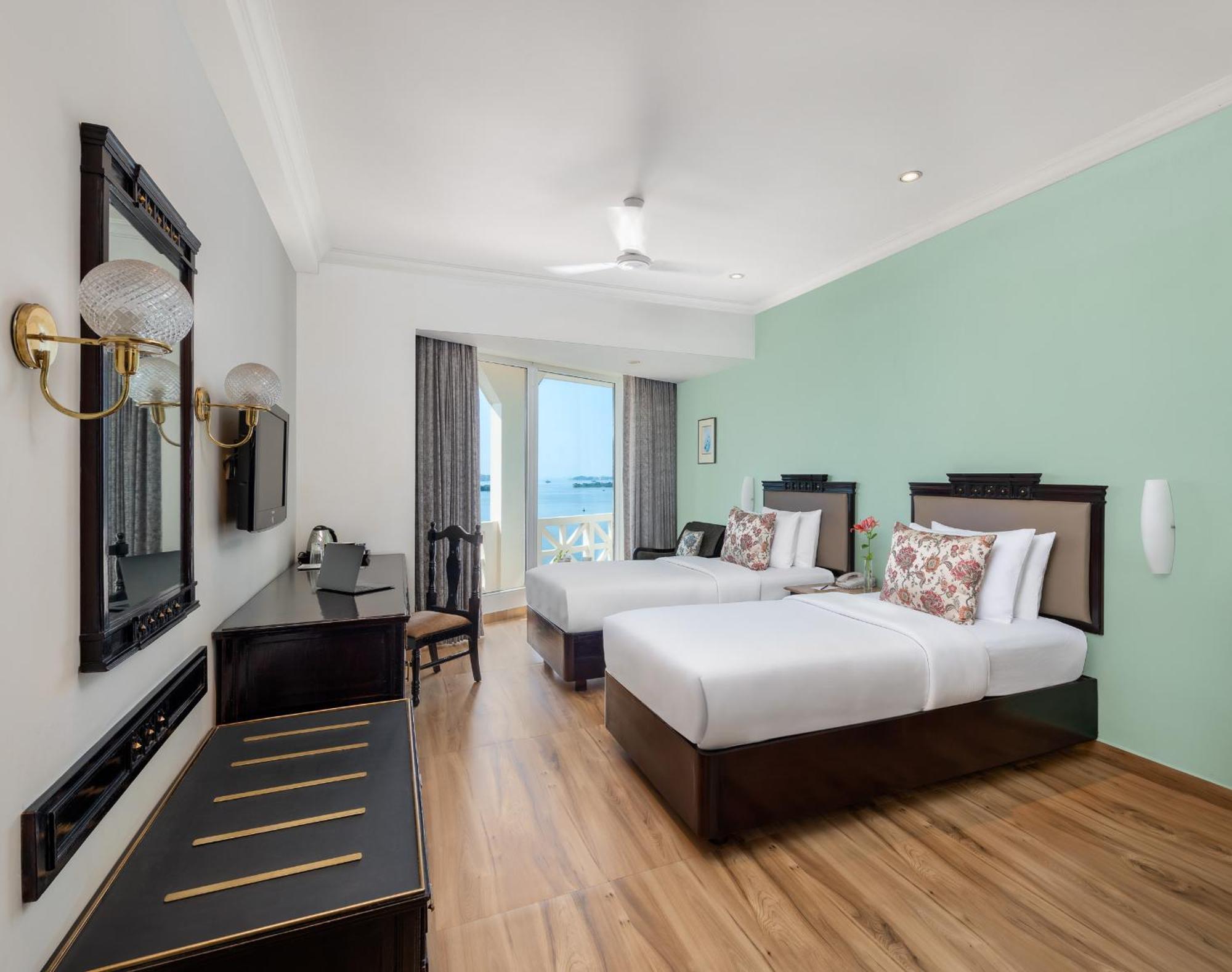 Vivanta Ernakulam, Marine Drive Kochi Kültér fotó